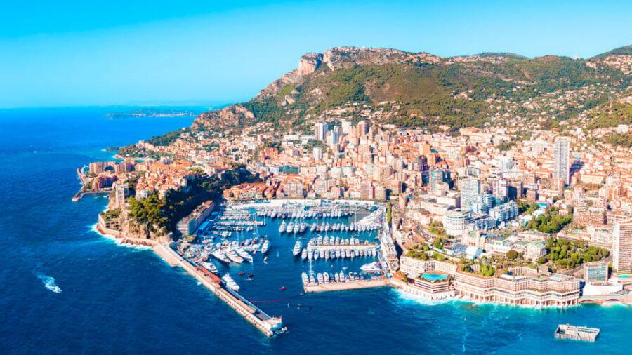 10-minute panoramic flight from Monaco - What it feels like in the air: comfort, Garmin tech, and guidance