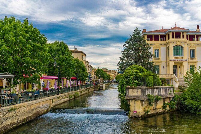 A day in Provence: Les Baux de Provence, Saint Rémy and more - Aix-en-Provence First: Orientation, Short Walks, and Easy Beginnings