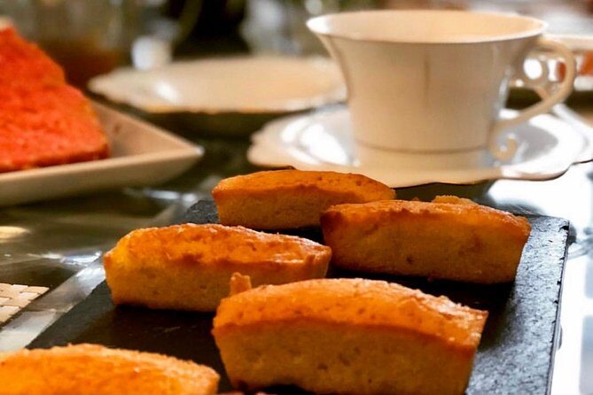 An Unforgettable Gourmet Morning in Nice - Emma’s storytelling turns breakfast into culture