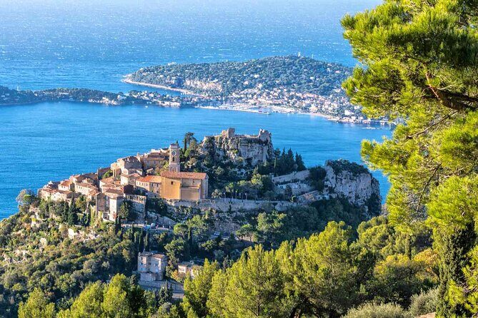 Best landscapes of the French Riviera, Monaco & Monte Carlo - Moyenne Corniche viewpoints: when the coast becomes a photo gallery