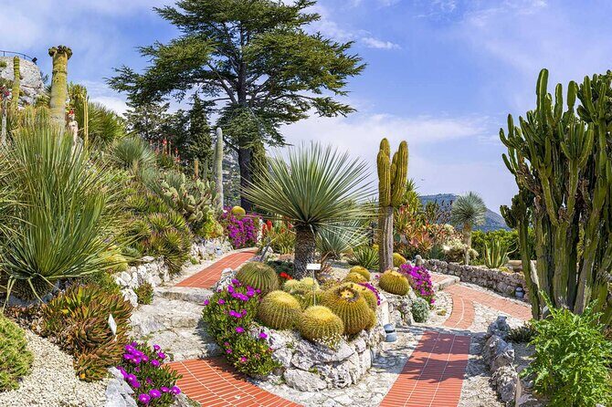 Best landscapes of the French Riviera, Monaco & Monte Carlo - Monaco old town and Prince’s Palace area: famous, but still worth it
