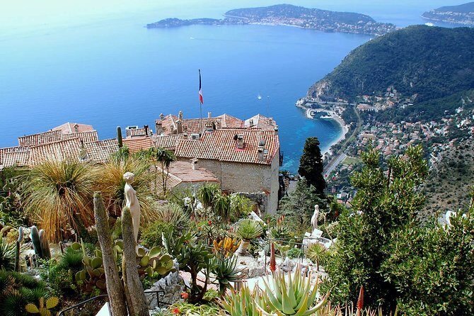 Best of the French Riviera with Cannes , Monaco & more Private guided Tour - Cannes on La Croisette: short time, big glamour