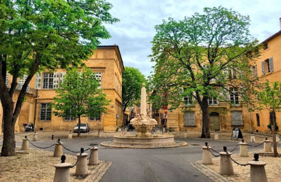 Calanques of Cassis, Aix-en-Provence & Wine Tasting Day Tour - Morning in Aix-en-Provence: fountains, Baroque streets, and a Roman-spa feel