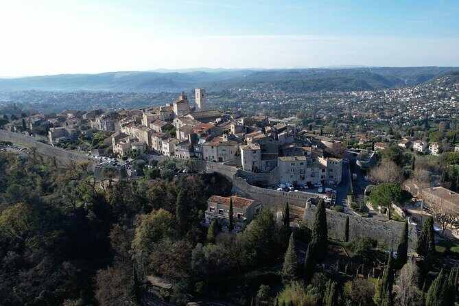 Cannes and Antibes Afternoon tour from Nice - Cannes in focused bites: Palais, Croisette, and Le Suquet viewpoints