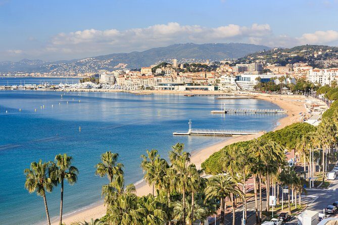 Cannes, Antibes, and St Paul de Vence Full-day from Nice Small-Group Tour - Hotel Pickup and the Small-Group Minivan Reality