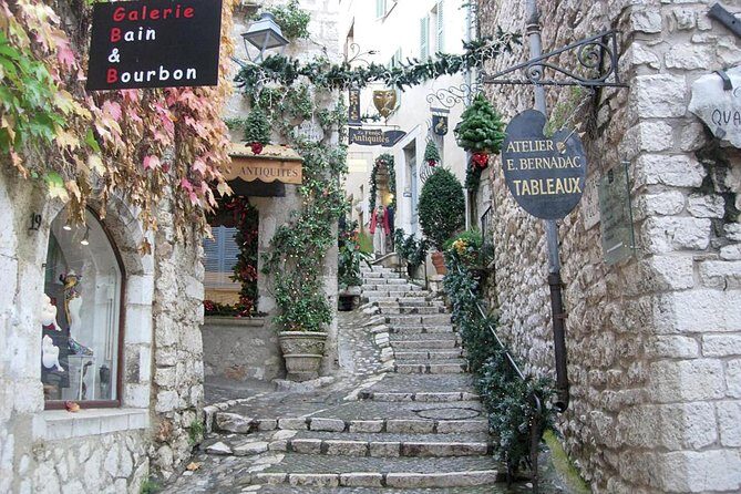 Cannes & Antibes private guided tour - Key highlights that make this tour worth your time