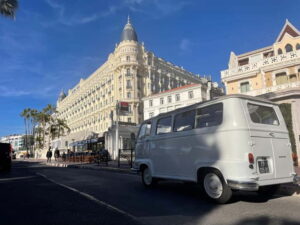 Cannes: City Tour in a Vintage Bus - Don’t Skip the Palais des Festivals Photo Stop