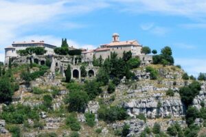 Cannes, Grasse, Gourdon, & Saint-Paul-de-Vence /Day Trip - Your route starts with a view: Gorges du Loup and Riviera roads