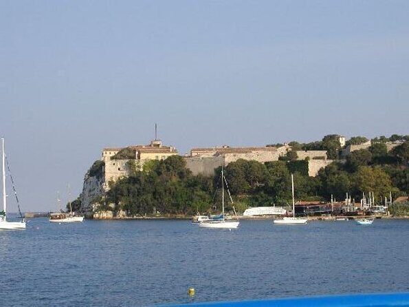 Cannes Private Boat Tour to the Lerins Islands – Relax & Cruise - Key highlights to look for