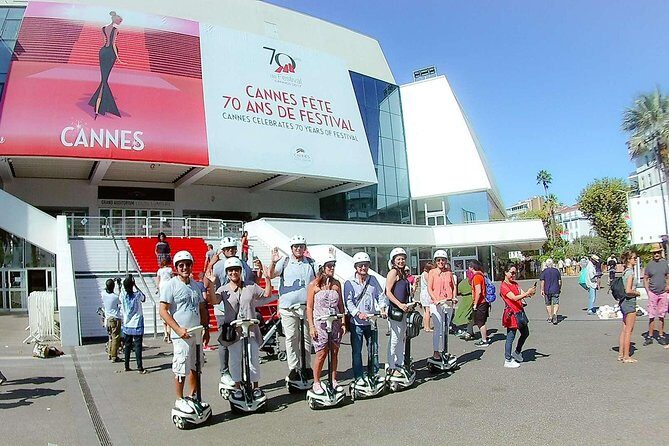 CannesVisiTour, Grand Tour: 2 Hours - Stop 2: Vieux Port, yachts, and working-water energy