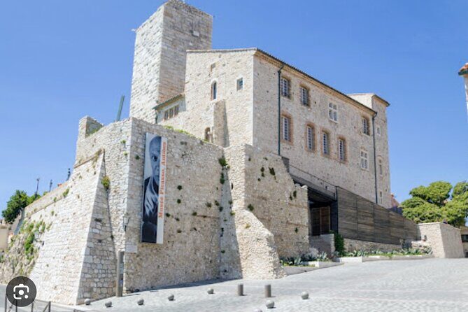 Certified tour guide-Most Exhaustive French Riviera private tour - Eze village at 429 meters: craft shops, towers, and the best coastal looks