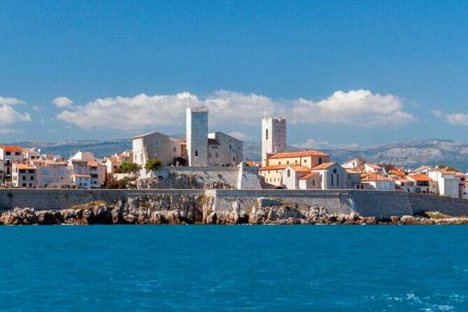Certified tour guide-Most Exhaustive French Riviera private tour - Monte-Carlo in a short window: Formula One streets and Casino square