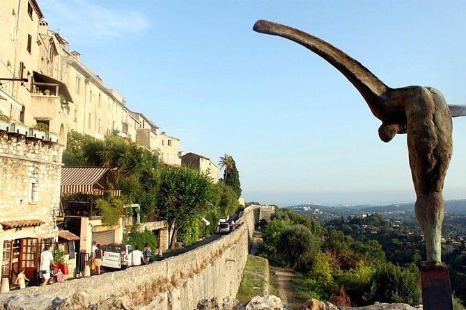 Countryside Tour - Tourrettes-sur-Loup: The 40-Meter Waterfall Break