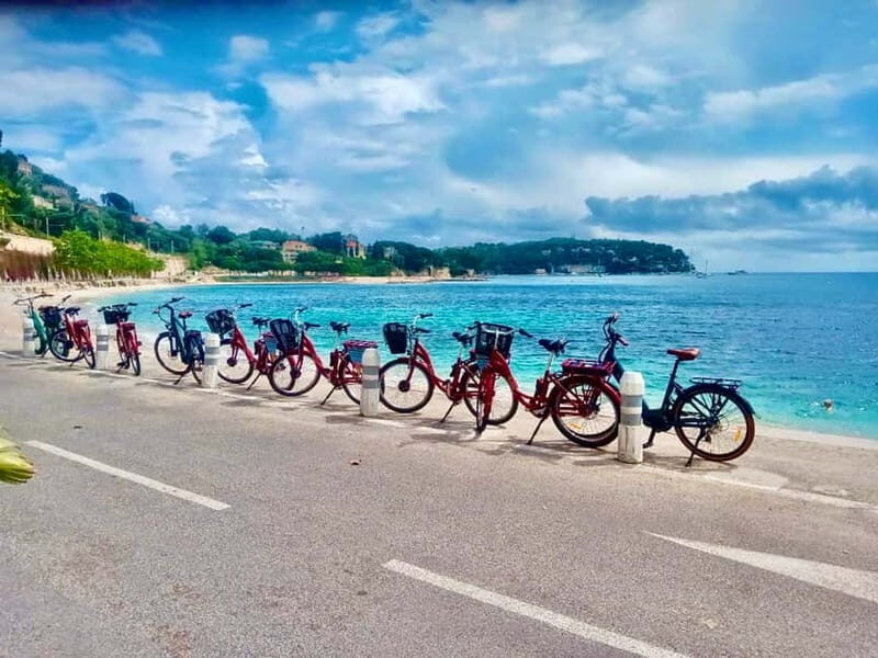 Ebike from Nice: Fantastic Villefranche's Bay & Saint-Jean - Lunch breaks and village time: eating local while the day stays easy