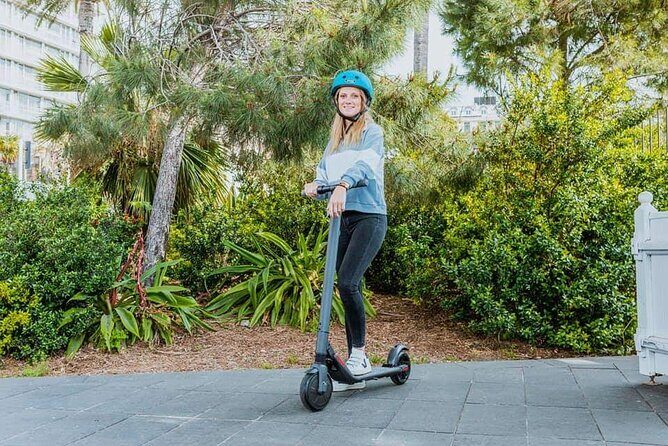 Electric Kick scooter Rental in Nice - What you get (and what you don’t): helmet, lock, and the deposit reality