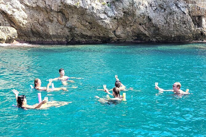 Exclusive cruise, swimming, Saint Jean Cap Ferrat, Nice, Eze - Swimming and snorkeling: les Fossettes plus Villefranche’s bay
