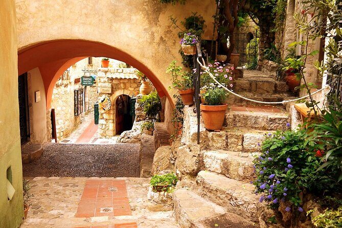 Eze, Monaco, & Monte-Carlo Half-Day Trip Private tour - Port de Monaco, Casino Square, and the Grand Prix Circuit Ride