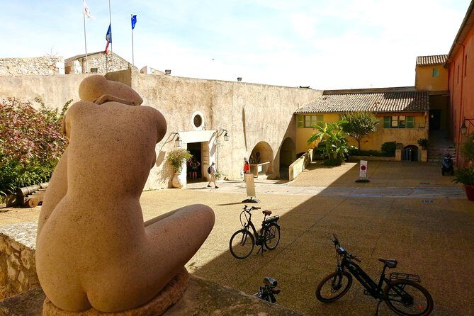 Fantastic Villefranche's Bay & Cape - E-Bike Tour from Nice - Chapelle Saint-Pierre: Cocteau’s Art Inside a Fishermen Chapel