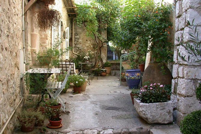 French Riviera Full Day Private Tour - Fragonard perfume factory: what a guided visit adds