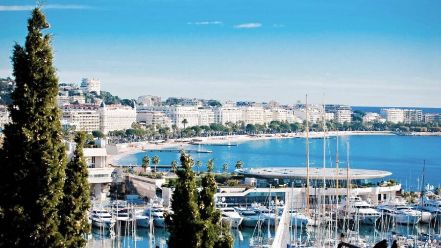 French Riviera: Private Driver Guide Tailor-Made Tour - Fragonard perfume factory: a scent stop with actual substance