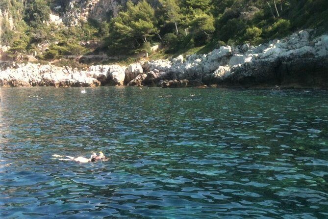 French Riviera Villefranche Bay Snorkeling Tour from Nice - The cruise along the Riviera: scenery without the long haul