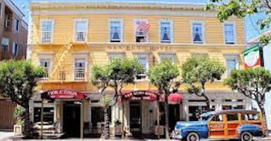 From Nice: Full-Day Italian Market, Menton, & La Turbie Tour - Menton, the Pearl of the French Riviera: Scents, Color, and Calm Streets