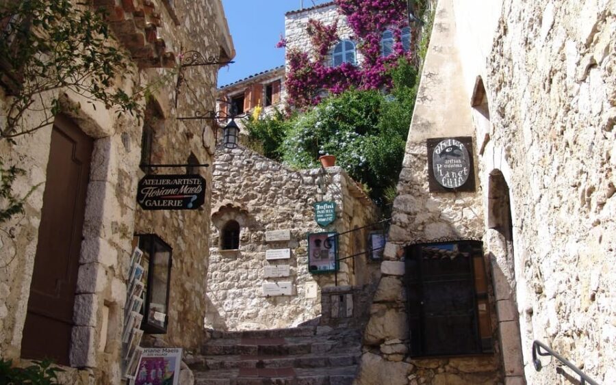 From Nice: Monaco, Monte-Carlo and Eze Village Guided Tour - Monaco Cathedral and Old Town: religion and royal power, side by side