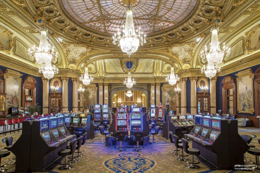 From Nice: Monaco Night Tour - Dinner choice: beach vs casino square, with local guidance