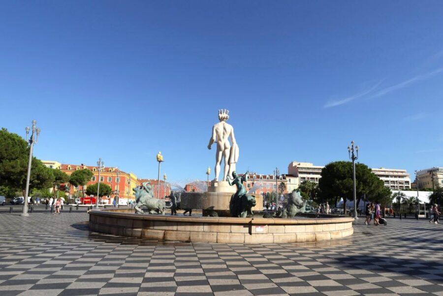 From Nice: Walking & driving tour of Nice - Key highlights to look for