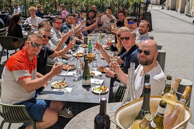Gourmet Walking Tour with Lunch and Wine Pairing - Lunch à la niçoise plus a sommelier’s three local wines