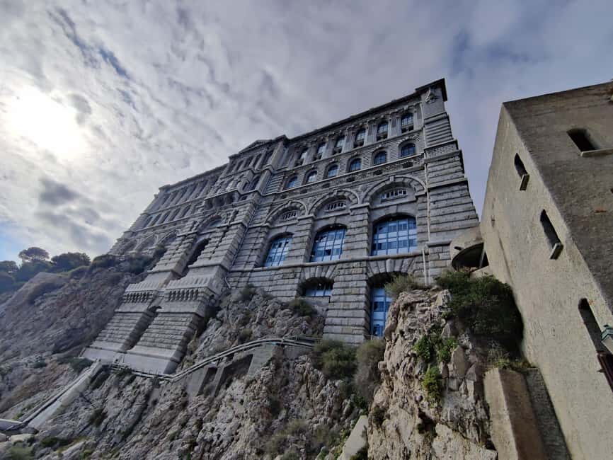 Guided tour of Monaco in 2 hours - Key highlights in a tight 2-hour loop