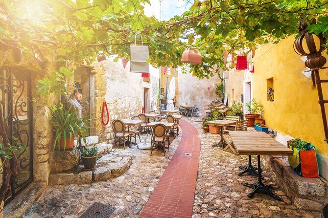 Half Day Shared Tour in Eze, Monaco and Monte Carlo - A quick Riviera sampler from Nice to Eze and Monaco