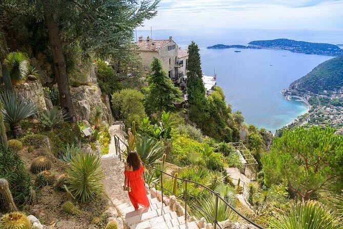Monaco, Monte-Carlo and Eze Village Small Group Half-Day Tour - The Monaco Grand Prix Circuit Drive: Yachts, Pool, and the F1 Feeling
