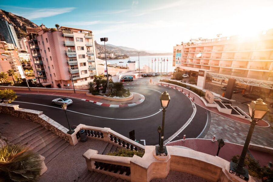 Monaco-Monte carlo-Eze - Prince’s Palace and Monte Carlo casino: glamour with timing reality
