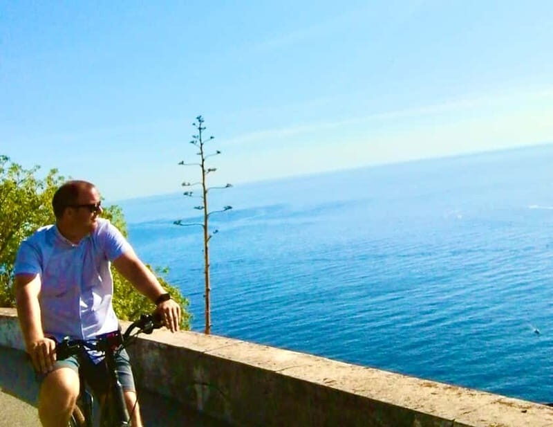 Nice 3Hrs by EBike: Essentials Oldest Districts & Panoramas - Place Garibaldi: your quick orientation point
