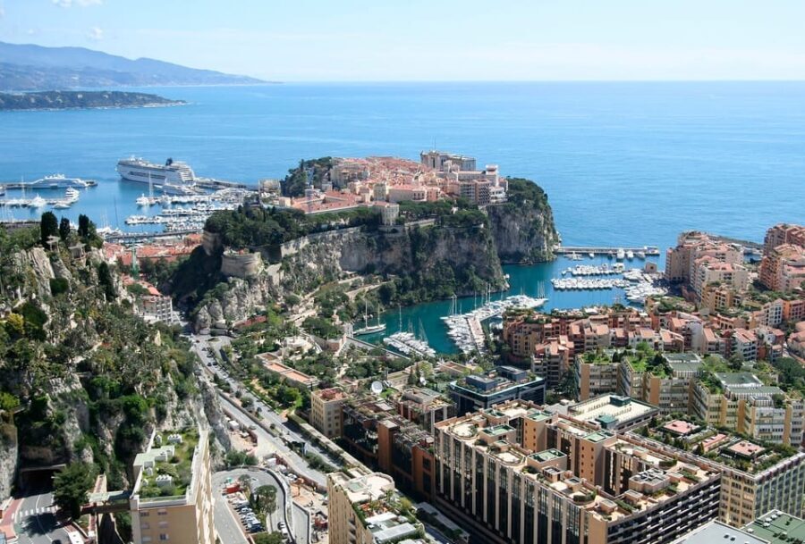 Nice/Cannes: Private Monaco, Monte Carlo, and Eze Day Tour - Èze: medieval village time with eagle-nest views