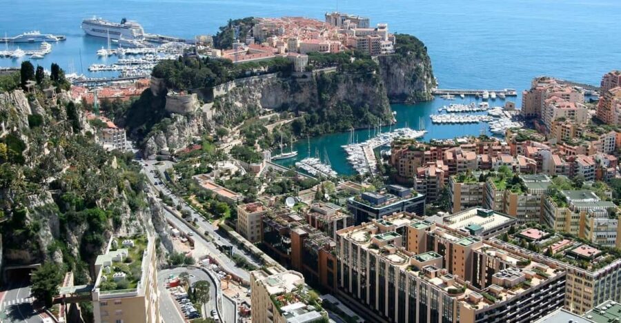 Nice/Cannes: Private Monaco, Monte Carlo, and Eze Day Tour - The cliff-road drive that makes the views part of the sightseeing