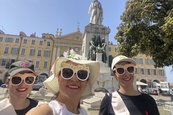 Nice Old Town: Artists & Ghosts Self-Guided Walking Adventure - Palais de Justice and Fontaine du Soleil: the city’s official side