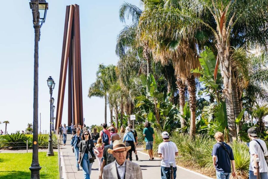 Nice: Old Town & Castle Hill Informative Guided Walking Tour - Pacing and what 150 minutes feels like on your feet