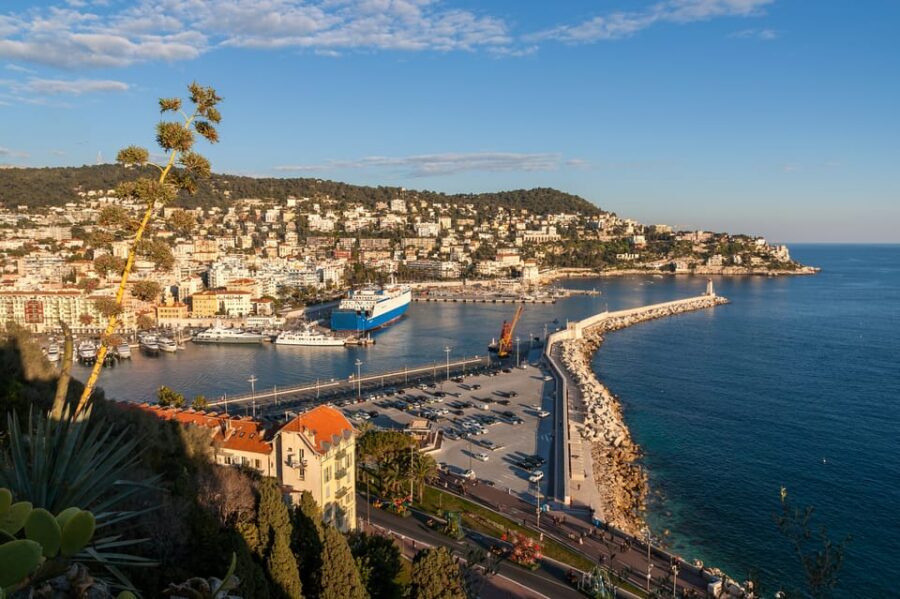Nice: Old Town Treasures and Castle Hill Walking Tour - Who this tour suits best (and who should skip it)