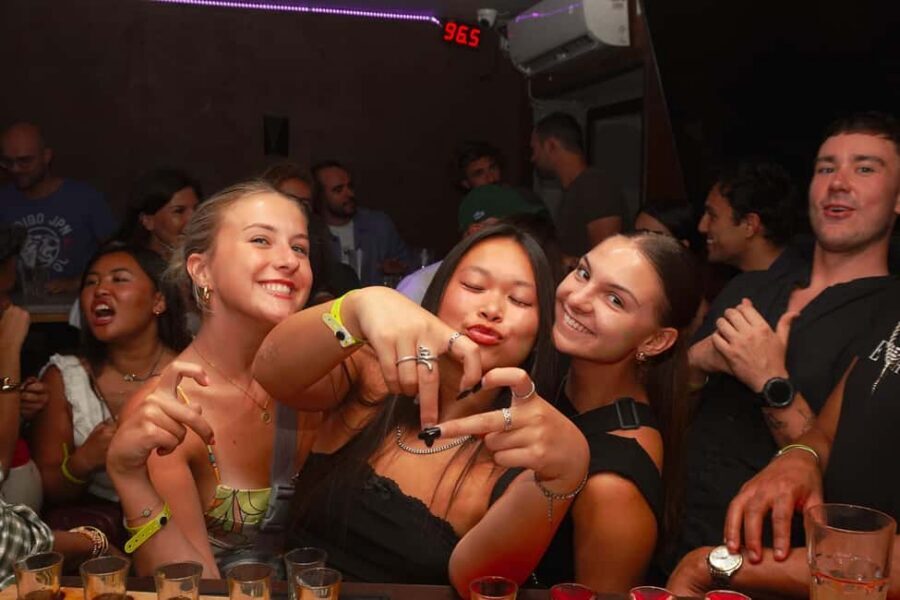 Nice: Party Bar Crawl with Club VIP, 6 Shots, and Games - Beer&Dash in Nice: the kind of night this is
