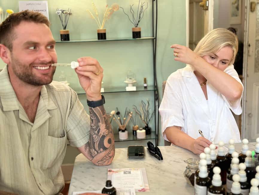 Nice: Perfume Creation Workshop - Finding Parfum et Vous in central Nice (without stress)