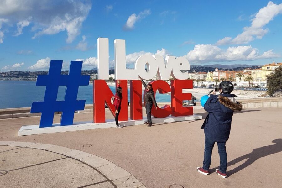 Nice: Private Segway Tour - Promenade to port views: Le Quai des Etats-Unis and Rauba Capeu