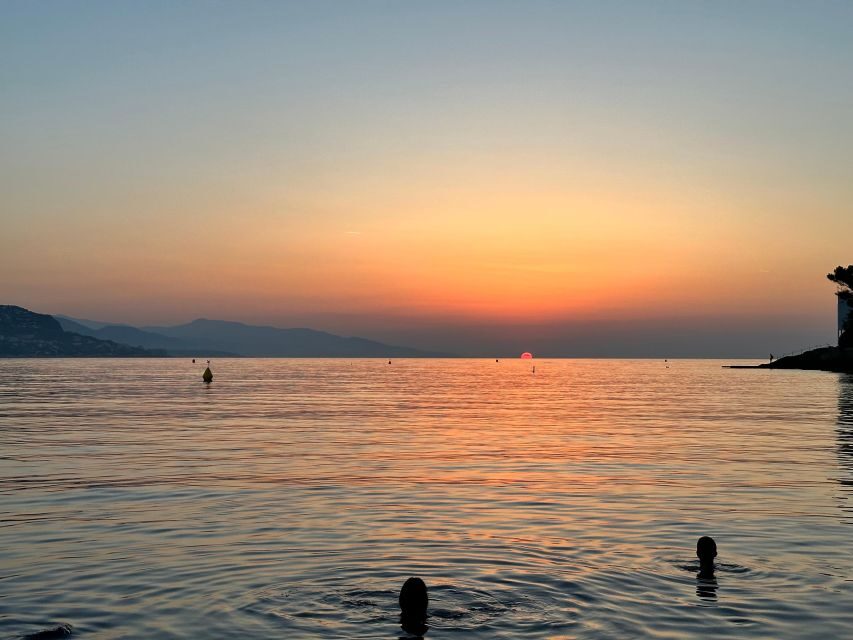 Nice: Saint Jean Cap Ferrat Sunrise Boat Trip with Breakfast - Port-to-ship logistics: what you need to bring and how to plan