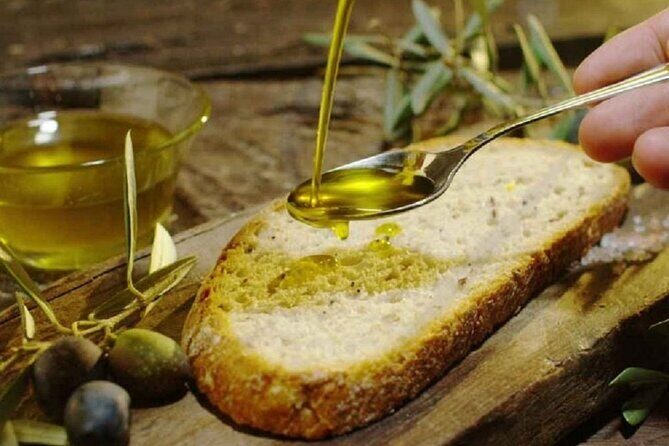 Nice Sunset Food Tour – A Full Taste of France by Do Eat Better - Garibaldi Square: socca and pissaladière as the full-meal finish