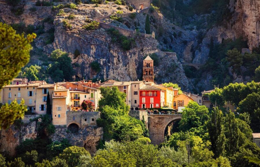 Nice: The Gorges du Verdon and Ste Croix Lake Full-Day Tour - Ste-Croix Lake: swimming and electric boat fun