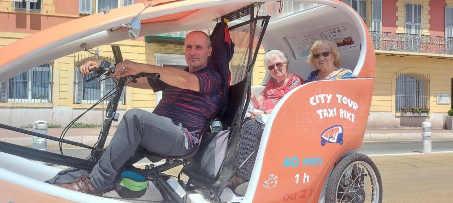 Nice : Visite privé 1H en Vélotaxi avec un guide local. - Why a 1-hour velotaxi beats trying to “do it all” in Nice