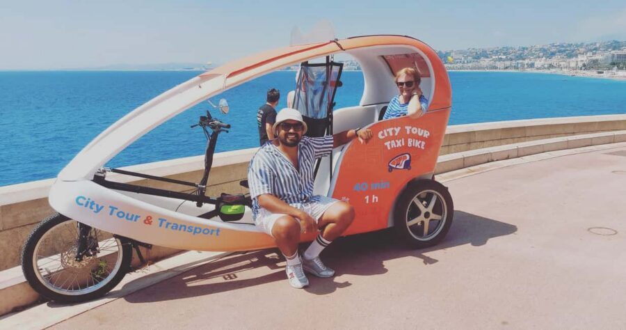 Nice : Visite privé 1H en Vélotaxi avec un guide local. - Promenade des Anglais: the part you’ll actually want to remember