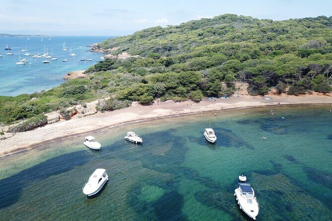 Private full-day boat trip to Porquerolles - Price and value: what $1,363.71 per group really means
