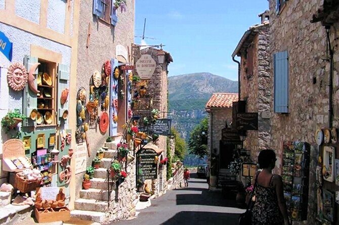 Private Full-day French Riviera and Hilltop Villages Tour - Grasse: perfume capital alleys, staircase lanes, and Notre-Dame du Puy